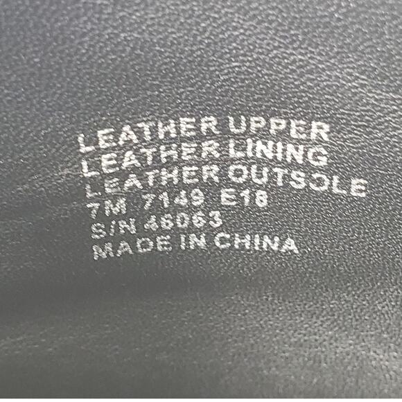 Tory Burch Brooke 70MM Ankle Boot Calf Leather Perfect Black 46063 Size US 7 - Picture 12 of 12